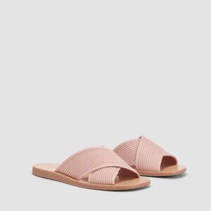 Everlane -The ReKnit Day Crossover Sandal- Pale Pink - Size 7.5 - Worn Once!